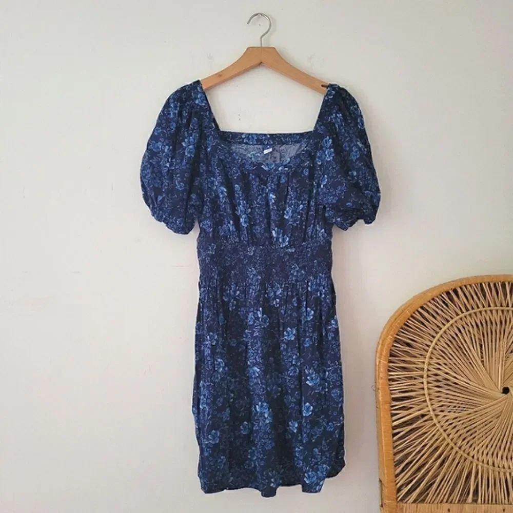 Old Navy Short Sleeve Smocked Waist Mini Dress Blue Floral Medium